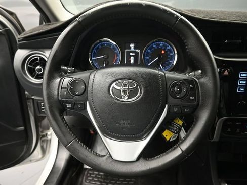 Used 2017 Toyota Corolla SE FWD image 25