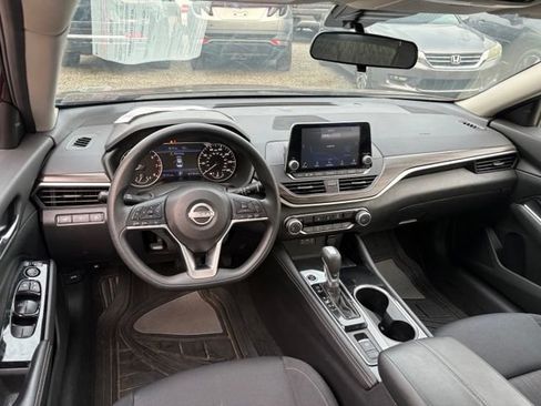 Certified 2023 Nissan Altima 2.5 SV AWD/4WD image 13