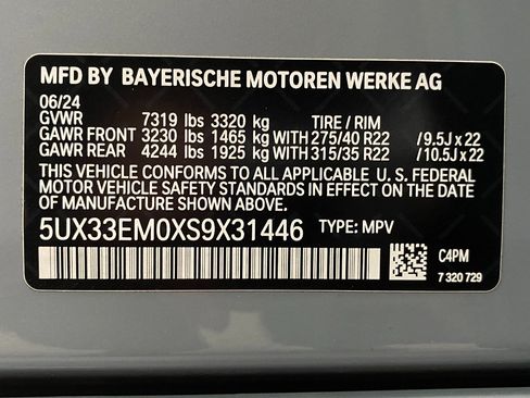 Certified 2025 BMW X7 M60i w/ Climate Comfort Package image 36