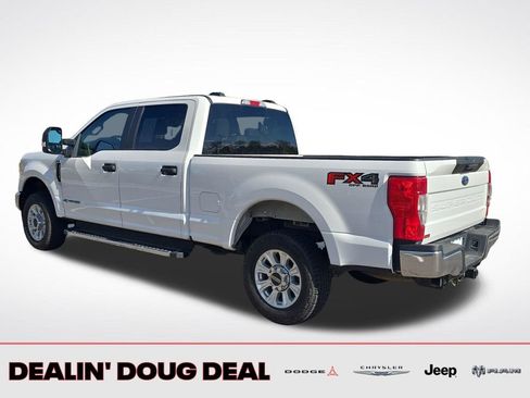 Used 2022 Ford F250 XL w/ STX Appearance Package AWD/4WD image 4