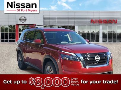 New 2025 Nissan Pathfinder SV w/ Cargo Package