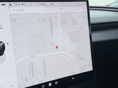 Used 2024 Tesla Model 3 Standard Range RWD image 63