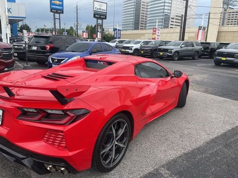 Used 2021 Chevrolet Corvette Stingray Preferred Conv w/ Z51 Performance Package image 2