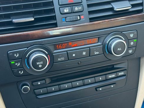 Used 2011 BMW 328i 328i image 25