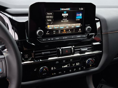 New 2025 Nissan Pathfinder Rock Creek image 9