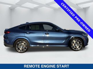 Used 2022 BMW X6 xDrive40i w/ M Sport Package video 3