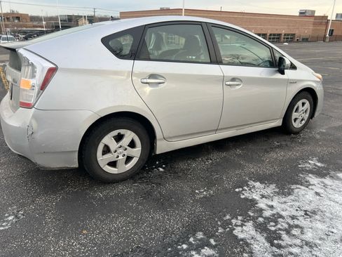 Used 2011 Toyota Prius Two image 6