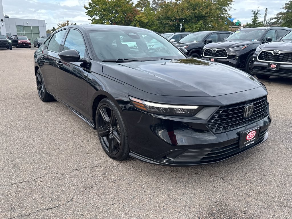 Used 2023 Honda Accord Sport image 10