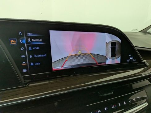 Certified 2024 Cadillac Escalade ESV Sport Platinum w/ LPO, ONYX Package image 6