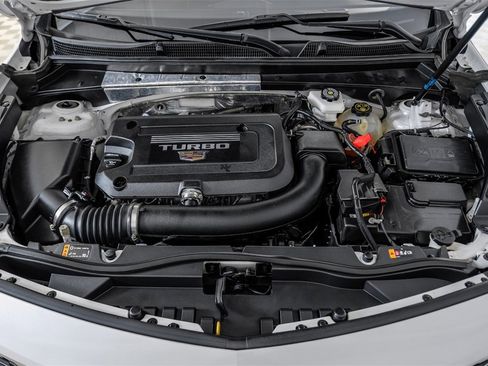 Used 2023 Cadillac XT4 Luxury image 52