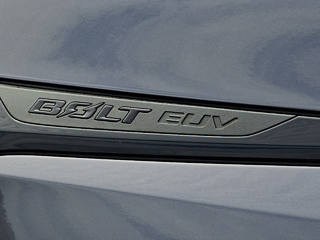 Used 2023 Chevrolet Bolt EUV Premier FWD image 32