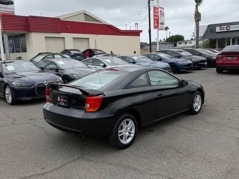 Used 2001 Toyota Celica GT FWD image 3