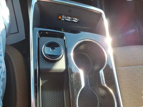 Used 2026 Chevrolet Equinox ACTIV w/ Convenience Package III image 24