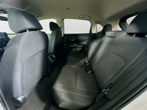 Used 2025 Honda HR-V LX image 25