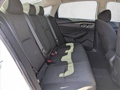 Used 2023 Honda Accord EX image 18