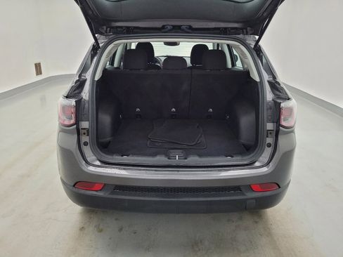 Used 2021 Jeep Compass Sport AWD/4WD image 29