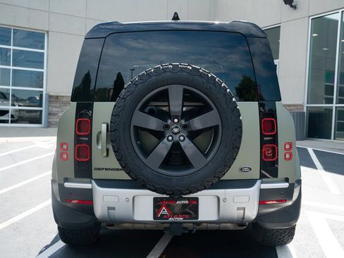 Used 2020 Land Rover Defender 110 SE AWD/4WD image 16