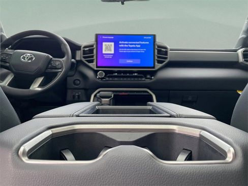 Used 2025 Toyota Tundra Limited image 15