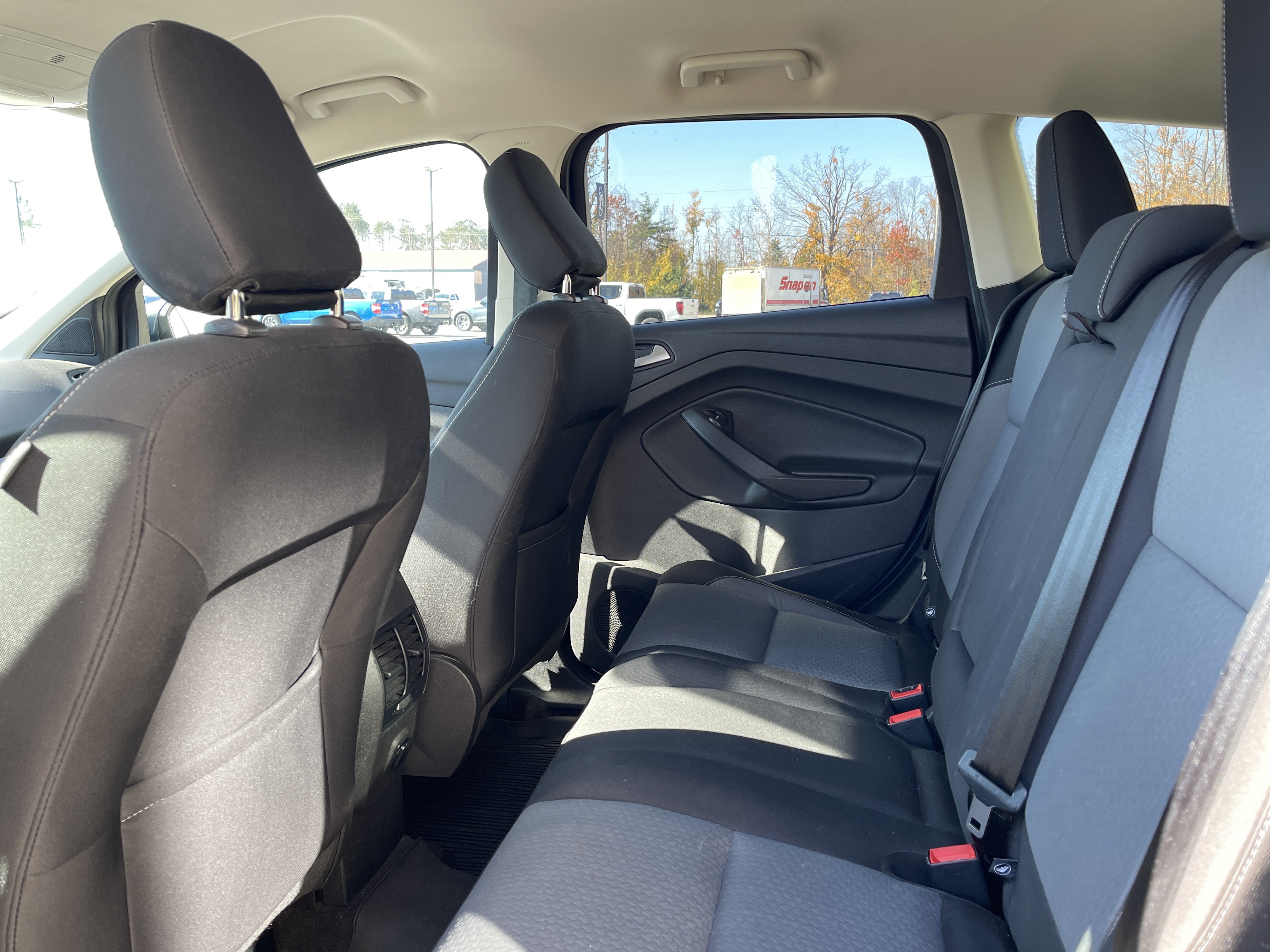 Used 2018 Ford Escape SE AWD/4WD image 11