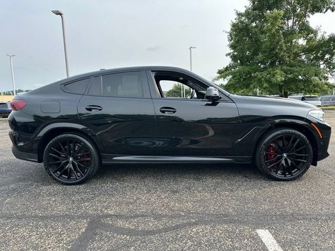 Used 2022 BMW X6 M50i w/ Executive Package AWD/4WD image 17