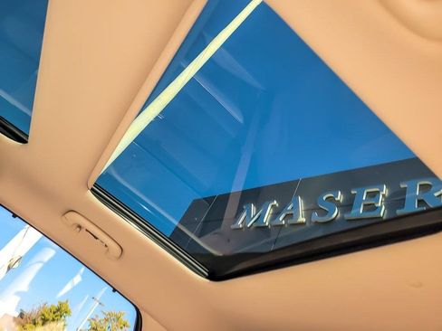 Used 2022 Genesis GV80 2.5T w/ Prestige Package 04 image 12