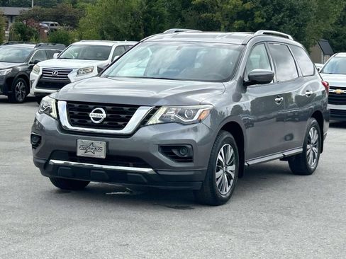 Used 2017 Nissan Pathfinder S AWD/4WD image 3