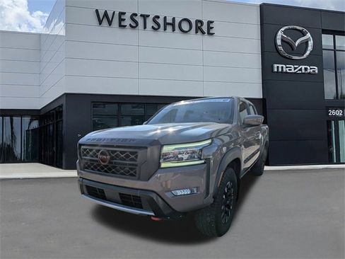 Used 2022 Nissan Frontier Pro-X w/ Technology Package image 6