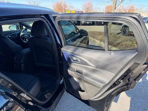 New 2026 Chevrolet Equinox EV LT AWD/4WD image 20