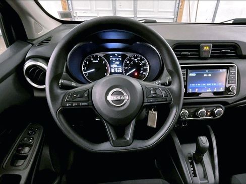 Used 2024 Nissan Versa S w/ Trunk Package image 5