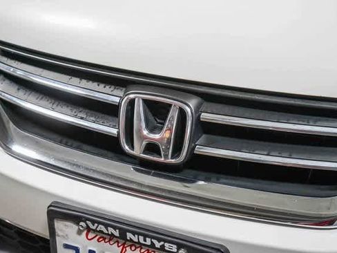 Used 2013 Honda Accord Sport image 8