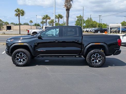 Used 2024 GMC Canyon AT4X AWD/4WD image 9