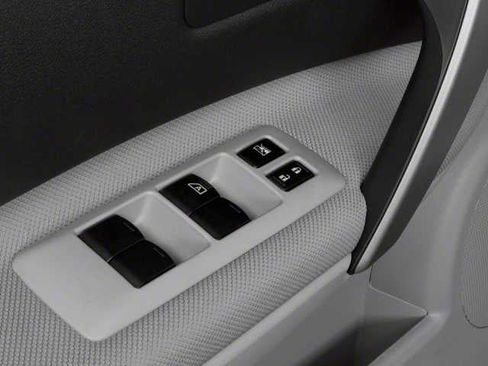 Used 2013 Nissan Rogue S image 14