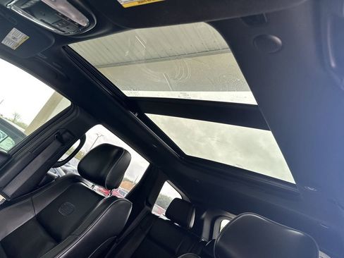 Used 2019 Jeep Grand Cherokee Overland image 26