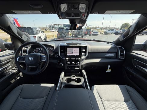 New 2026 RAM 1500 Big Horn AWD/4WD image 10