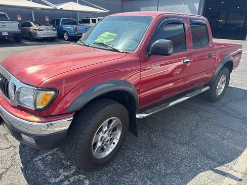 Used 2004 Toyota Tacoma PreRunner RWD image 1