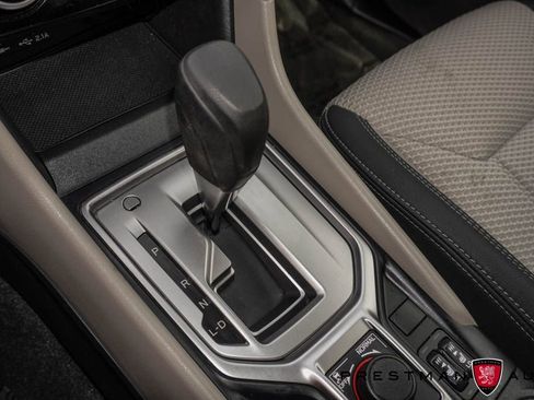 Used 2020 Subaru Forester Premium image 38