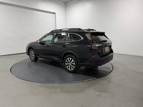 Used 2020 Subaru Outback Premium image 22