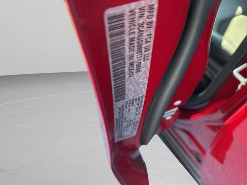 New 2026 Jeep Compass Latitude image 42