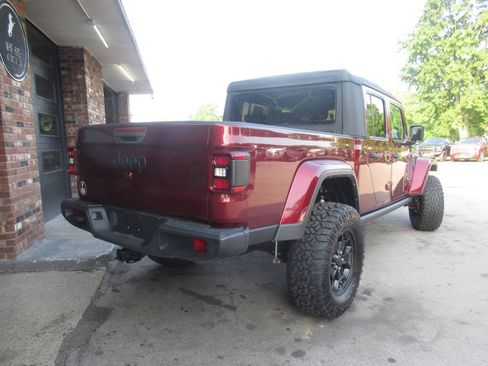 Used 2021 Jeep Gladiator Sport AWD/4WD image 13