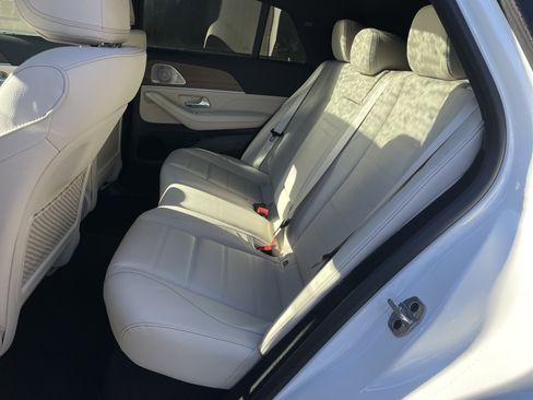 New 2026 Mercedes-Benz GLE 450 GLE 450 4MATIC Coupe image 36