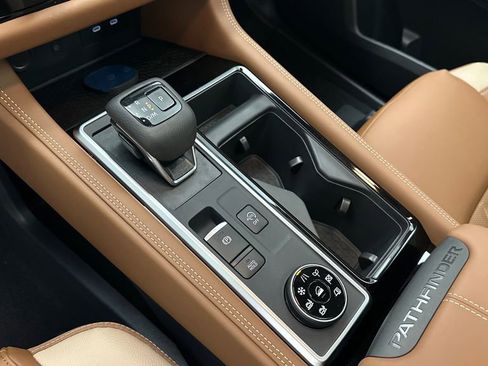 New 2026 Nissan Pathfinder Platinum w/ Cargo Package image 13