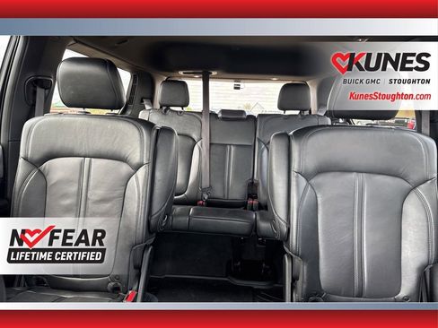 Used 2022 Jeep Wagoneer Series III w/ Rear Seat Video Group 1 AWD/4WD image 38