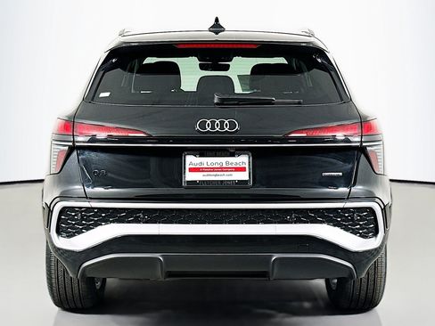 New 2026 Audi Q3 quattro 2.0T AWD/4WD image 3