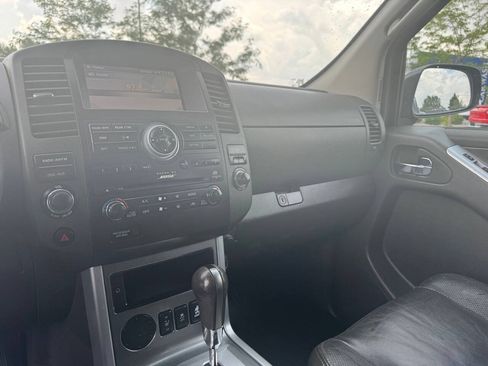 Used 2012 Nissan Pathfinder Silver RWD image 21