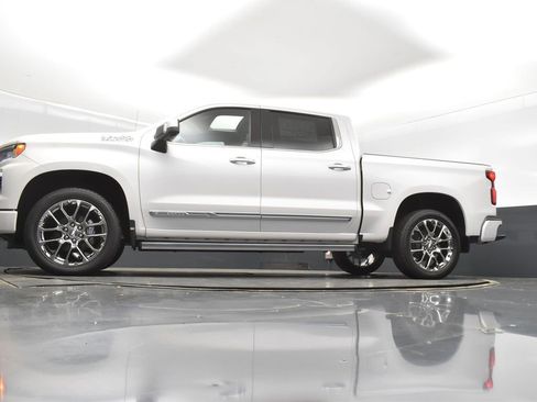 New 2025 Chevrolet Silverado 1500 High Country AWD/4WD image 44