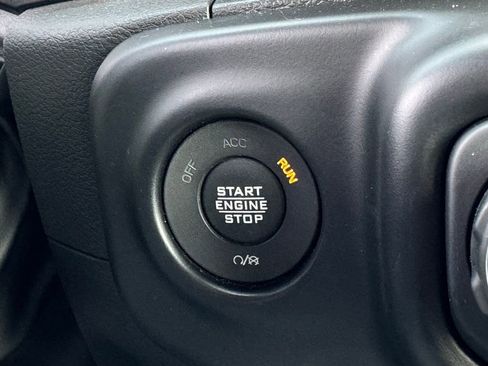 Used 2022 Jeep Wrangler Unlimited Sport AWD/4WD image 25