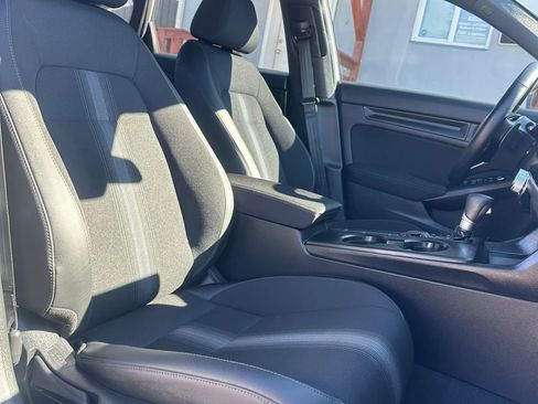 Used 2025 Honda Civic Sport image 15