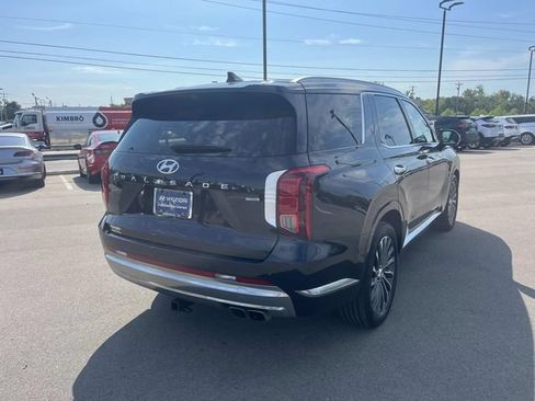 Certified 2025 Hyundai Palisade Calligraphy AWD/4WD image 5