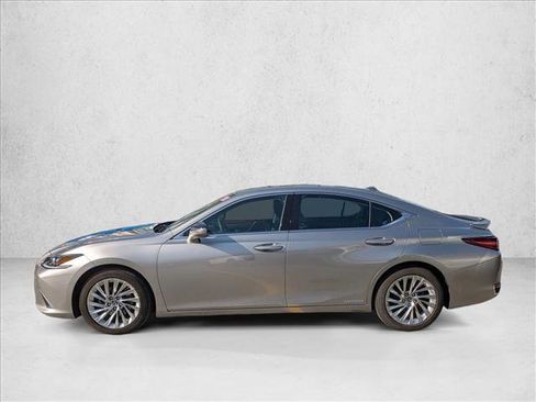 Used 2020 Lexus ES 300h image 9