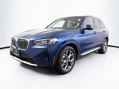 Used 2022 BMW X3 xDrive30i w/ Premium Package 2 (ZPA) image 3